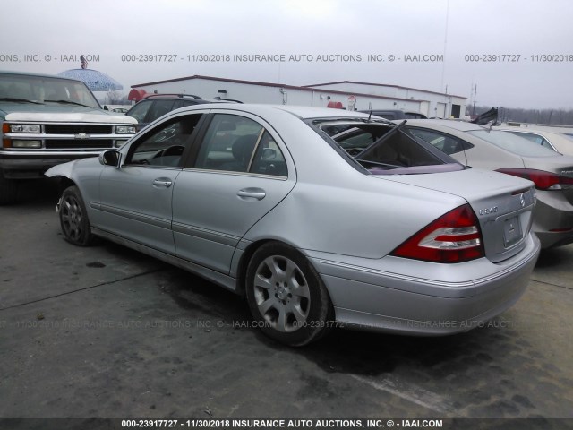 WDBRF81J05F596399 - 2005 MERCEDES-BENZ C 240 4MATIC SILVER photo 3