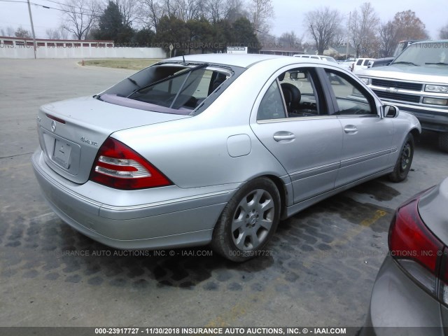 WDBRF81J05F596399 - 2005 MERCEDES-BENZ C 240 4MATIC SILVER photo 4