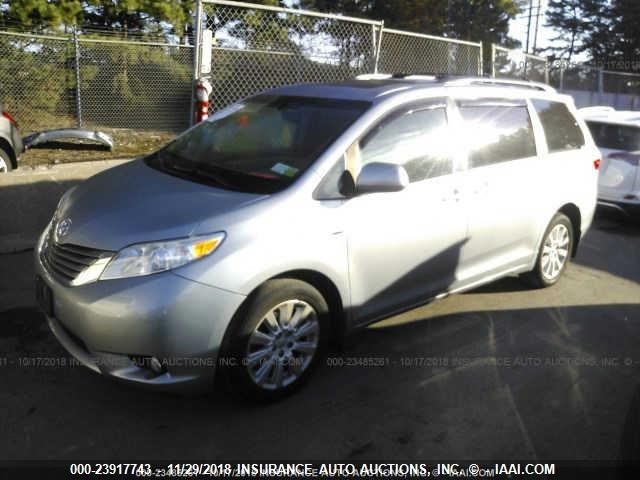 5TDDK3DC0GS145077 - 2016 TOYOTA SIENNA XLE/LIMITED GRAY photo 2