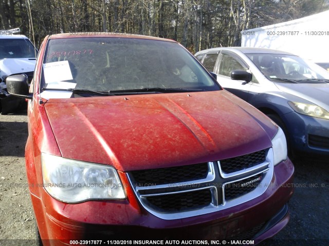 2C4RDGBGXCR328972 - 2012 DODGE GRAND CARAVAN SE RED photo 6