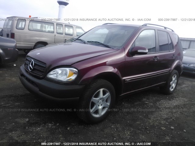 4JGAB54E73A385911 - 2003 MERCEDES-BENZ ML 320 MAROON photo 2