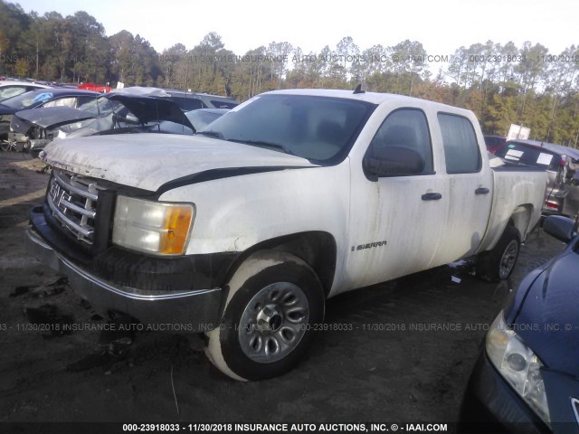 2GTEC13C881238431 - 2008 GMC SIERRA C1500 WHITE photo 2