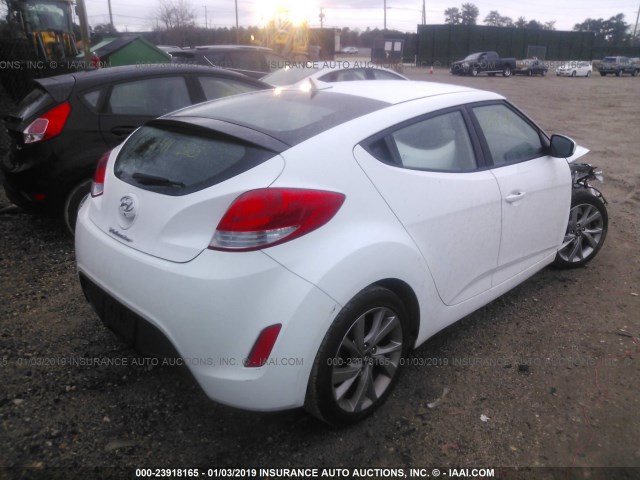 KMHTC6AD0HU309850 - 2017 HYUNDAI VELOSTER WHITE photo 4