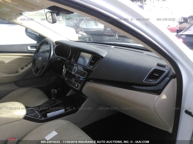 KNALN4D71F5171118 - 2015 KIA CADENZA WHITE photo 5