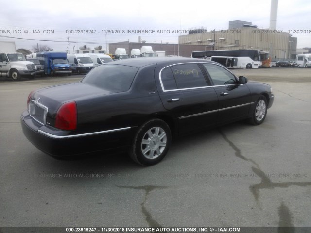 2LNBL8EV9AX752748 - 2010 LINCOLN TOWN CAR EXECUTIVE L BLACK photo 4