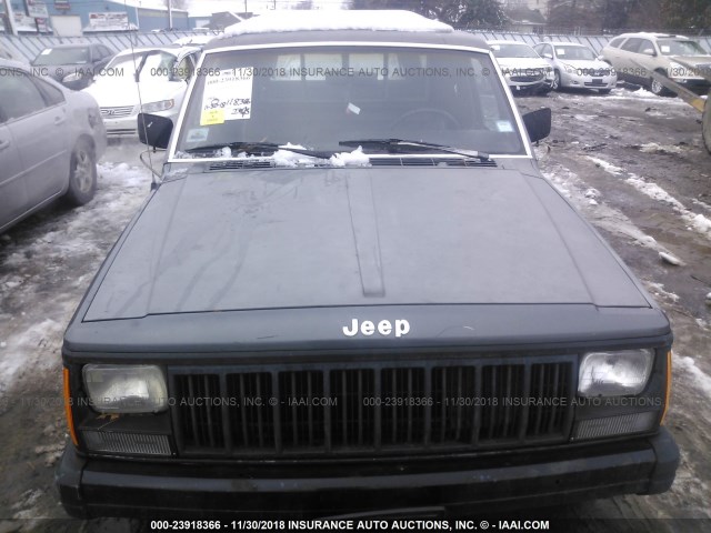 1J7FT26E7KL554876 - 1989 JEEP COMANCHE GRAY photo 6