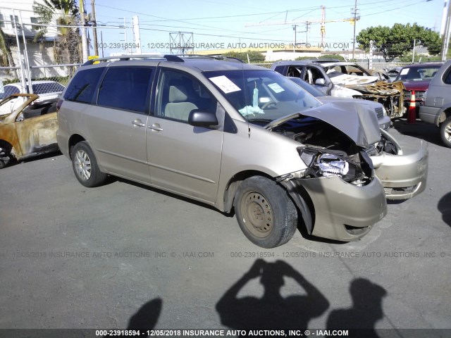 5TDZA23CX4S189796 - 2004 TOYOTA SIENNA CE/LE GOLD photo 1