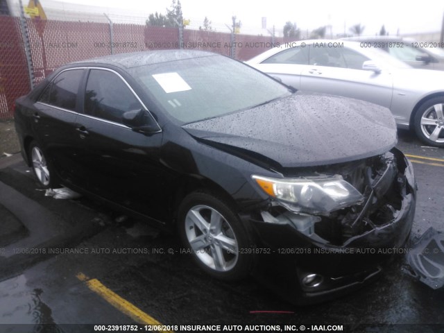 4T1BF1FK4EU365962 - 2014 TOYOTA CAMRY L/SE/LE/XLE 黑色 照片 1