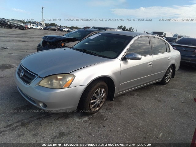 1N4AL11D13C318947 - 2003 NISSAN ALTIMA S/SL SILVER photo 2