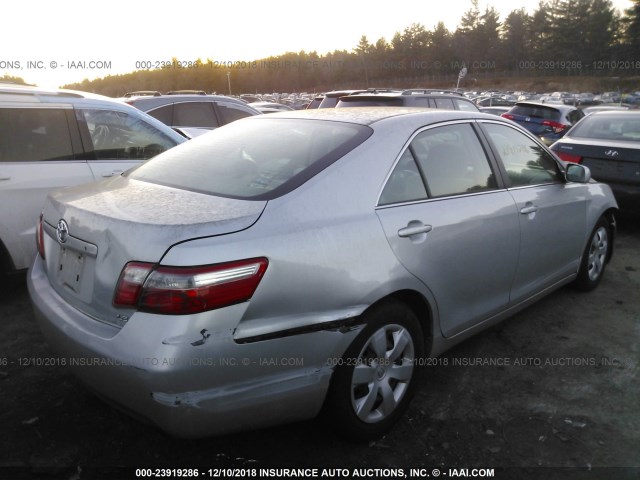 4T1BE46K87U632611 - 2007 TOYOTA CAMRY NEW GENERAT CE/LE/XLE/SE SILVER photo 4