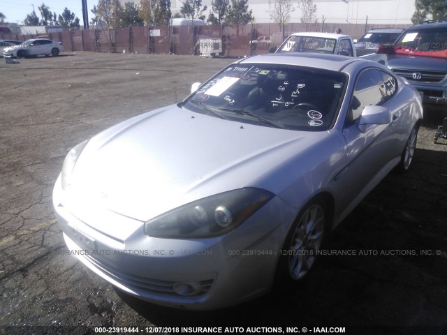 KMHHN66F98U281296 - 2008 HYUNDAI TIBURON GT/SE/GT LIMITED SILVER photo 2