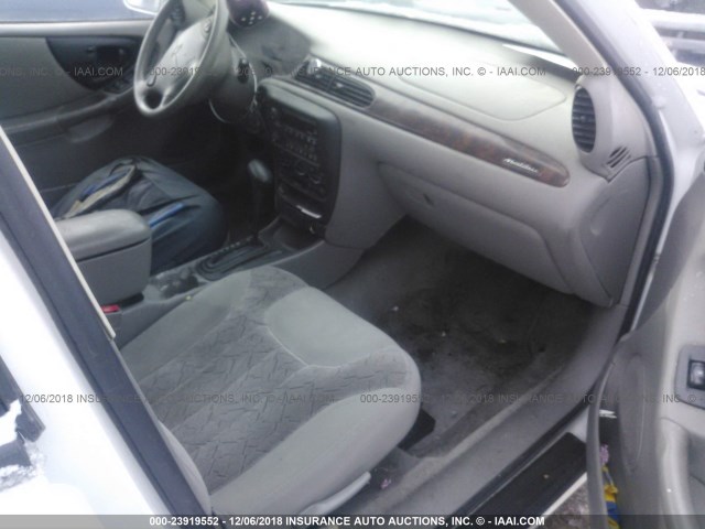 1G1NE52J83M636407 - 2003 CHEVROLET MALIBU LS WHITE photo 5