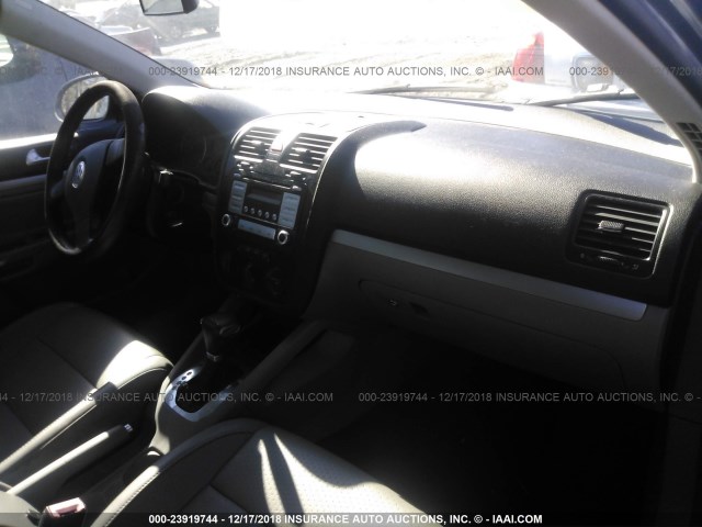 3VWEF71K87M182371 - 2007 VOLKSWAGEN JETTA WOLFSBURG 灰色 照片 5