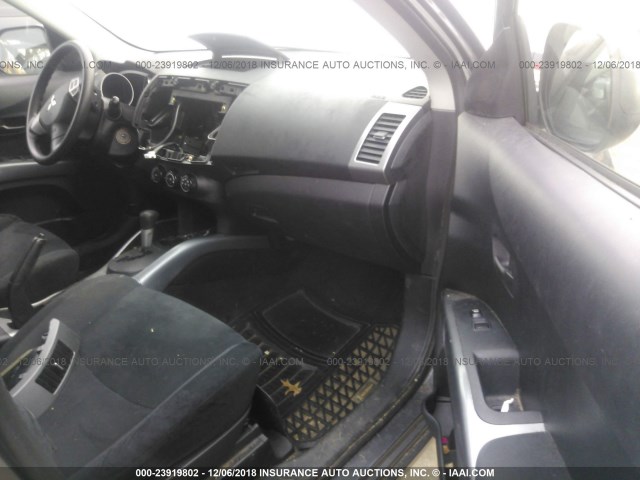 JA4MS31X27U001124 - 2007 MITSUBISHI OUTLANDER ES/LS GRAY photo 5