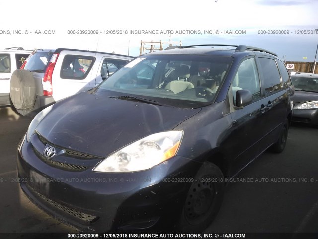 5TDZK23C17S082573 - 2007 TOYOTA SIENNA CE/LE BLUE photo 2