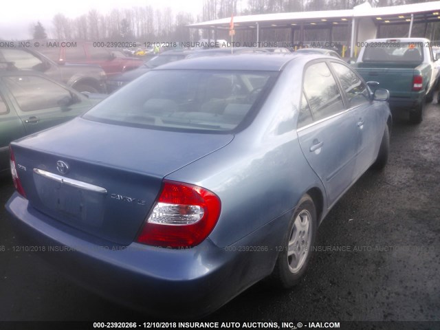 4T1BE30K82U586418 - 2002 TOYOTA CAMRY LE/XLE/SE BLUE photo 4