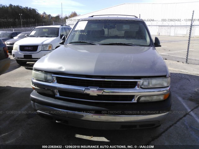 1GNEK13T41R133120 - 2001 CHEVROLET TAHOE K1500 BEIGE photo 6