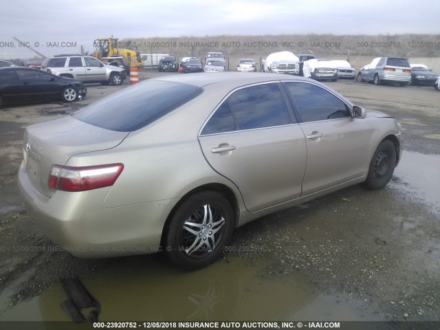 4T1BE46K77U687728 - 2007 TOYOTA CAMRY NEW GENERAT CE/LE/XLE/SE GOLD photo 4