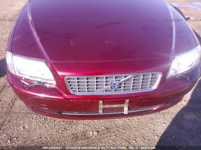 YV1TS592251412151 - 2005 VOLVO S80 2.5T RED photo 6