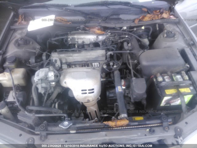 JT2BG22K9V0029589 - 1997 TOYOTA CAMRY LE/XLE GRAY photo 10