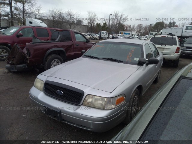 2FAHP71W24X134578 - 2004 FORD CROWN VICTORIA POLICE INTERCEPTOR SILVER photo 2