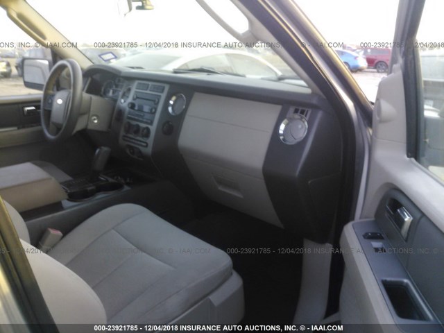 1FMFK15597LA80014 - 2007 FORD EXPEDITION EL XLT SILVER photo 5