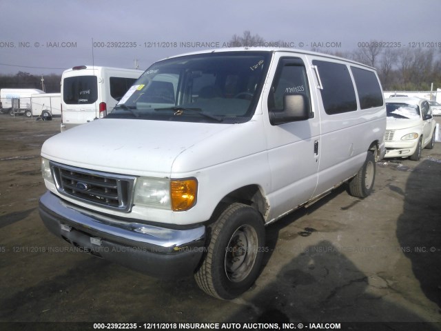 1FBNE31L54HB29011 - 2004 FORD ECONOLINE E350 SUPER DUTY WAGON WHITE photo 2