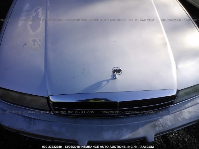 2G4WB54T0P1453826 - 1993 BUICK REGAL CUSTOM SILVER photo 10