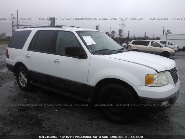 1FMRU15W14LB12952 - 2004 FORD EXPEDITION XLT WHITE photo 1