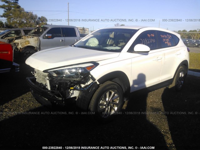 KM8J23A44JU751951 - 2018 HYUNDAI TUCSON SE WHITE photo 2