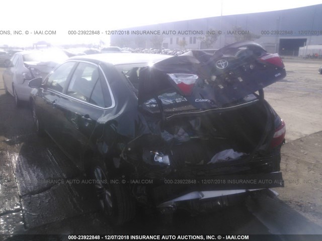 4T1BF1FK2HU813023 - 2017 TOYOTA CAMRY LE/XLE/SE/XSE BLACK photo 3