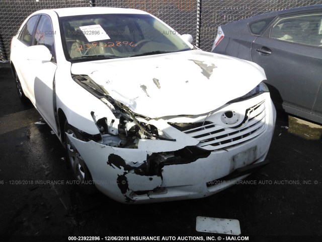 4T1BE46K49U902940 - 2009 TOYOTA CAMRY SE/LE/XLE WHITE photo 6