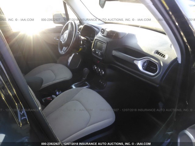 ZACCJABT0FPB65508 - 2015 JEEP RENEGADE LATITUDE BLACK photo 5