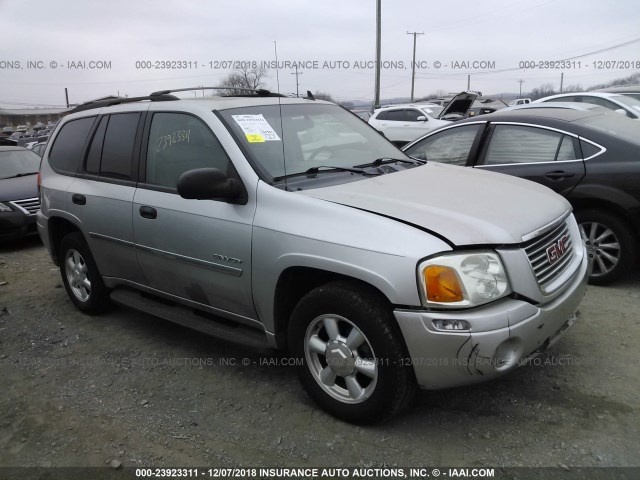 1GKDT13S662239887 - 2006 GMC ENVOY SILVER photo 1