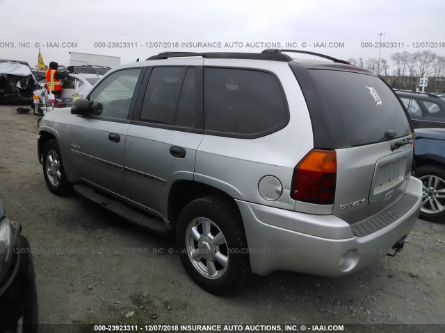 1GKDT13S662239887 - 2006 GMC ENVOY SILVER photo 3