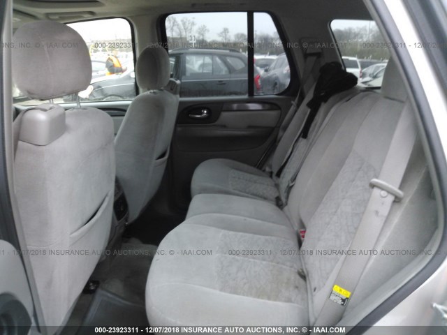 1GKDT13S662239887 - 2006 GMC ENVOY SILVER photo 8