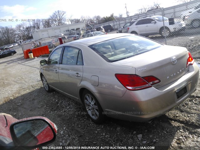 4T1BK36B86U078990 - 2006 TOYOTA AVALON XL/XLS/TOURING/LIMITED GOLD photo 3