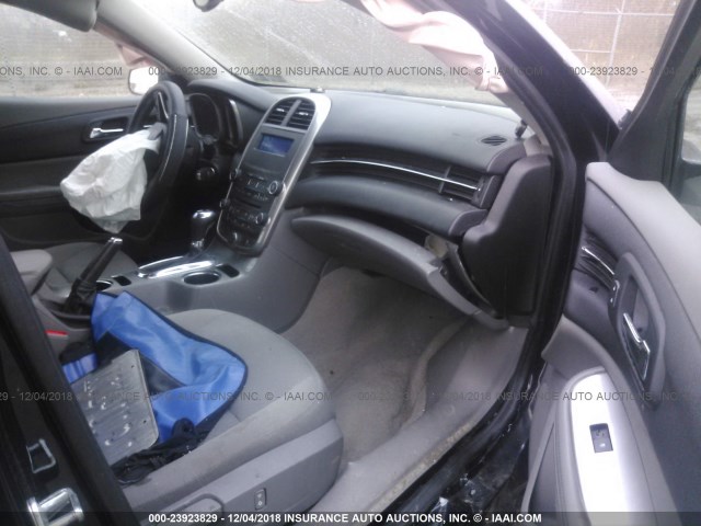 1G11A5SL6FF335526 - 2015 CHEVROLET MALIBU LS BLACK photo 5