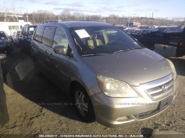 5FNRL38715B121565 - 2005 HONDA ODYSSEY EXL GOLD photo 1