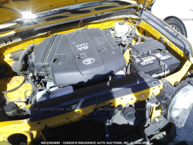 JTEZU11F370004022 - 2007 TOYOTA FJ CRUISER YELLOW photo 10