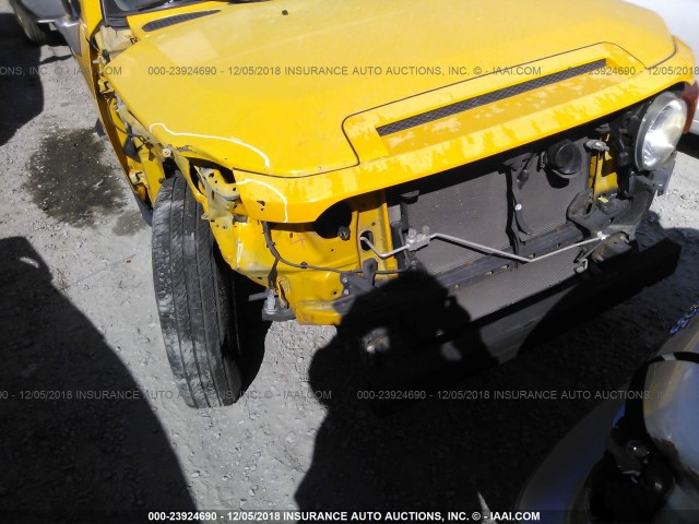 JTEZU11F370004022 - 2007 TOYOTA FJ CRUISER YELLOW photo 6