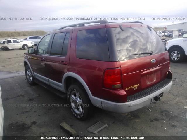 1FMDU63WX2ZB62155 - 2002 FORD EXPLORER XLT RED photo 3