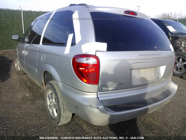 2D4GP44L46R778891 - 2006 DODGE GRAND CARAVAN SXT SILVER photo 3