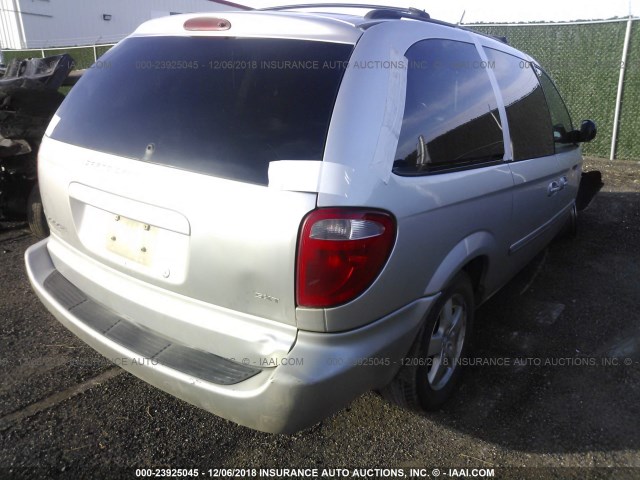 2D4GP44L46R778891 - 2006 DODGE GRAND CARAVAN SXT SILVER photo 4