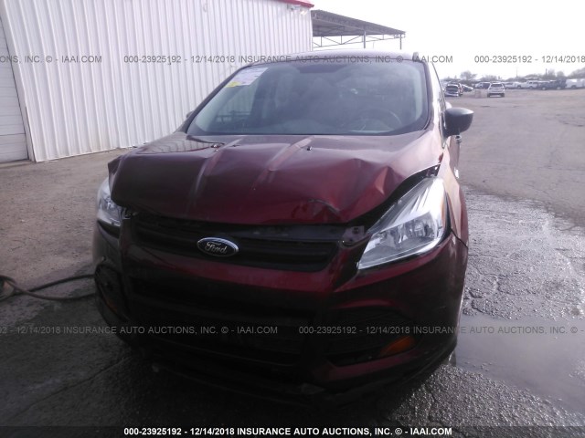 1FMCU0F72GUA68255 - 2016 FORD ESCAPE S RED photo 6