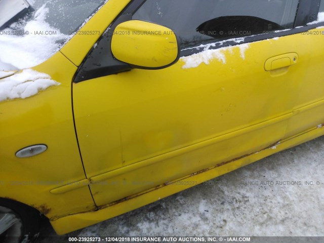 JM1BJ245431117599 - 2003 MAZDA PROTEGE PR5 YELLOW photo 6