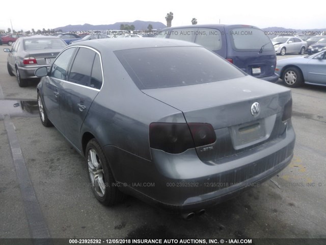 3VWRG71K45M645487 - 2005 VOLKSWAGEN NEW JETTA 2.5 GRAY photo 3