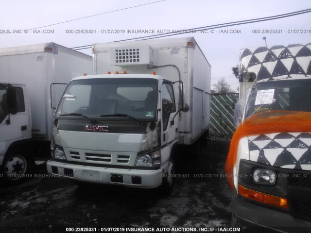 4KDC4B1U17J800837 - 2007 GMC W4500 W45042 WHITE photo 2