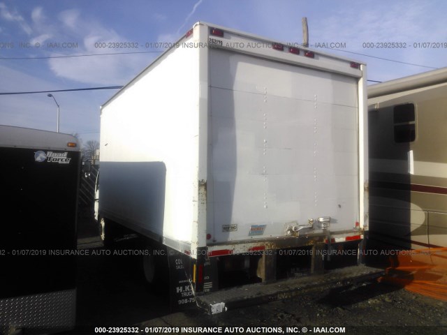 4KDC4B1U76J801764 - 2006 GMC W4500 W45042 WHITE photo 3