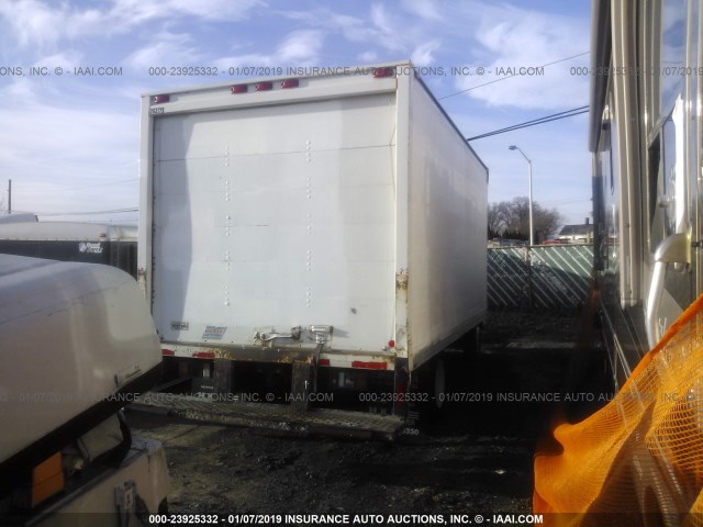 4KDC4B1U76J801764 - 2006 GMC W4500 W45042 WHITE photo 4